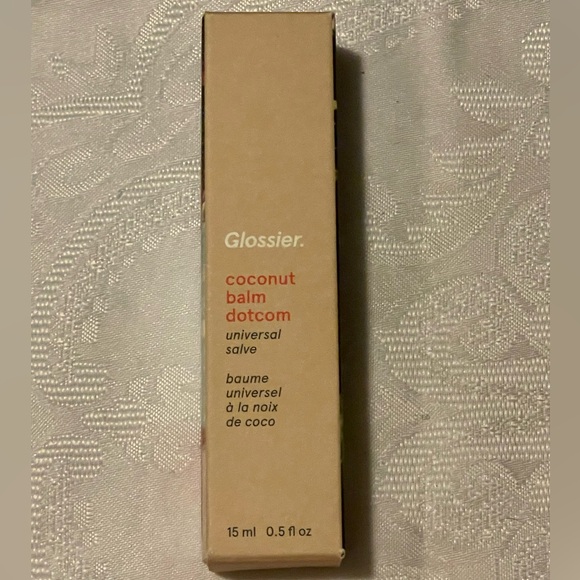 Last call before XMAS gifting - Glossier. coconut balm dotcom universal salve - Picture 2 of 4